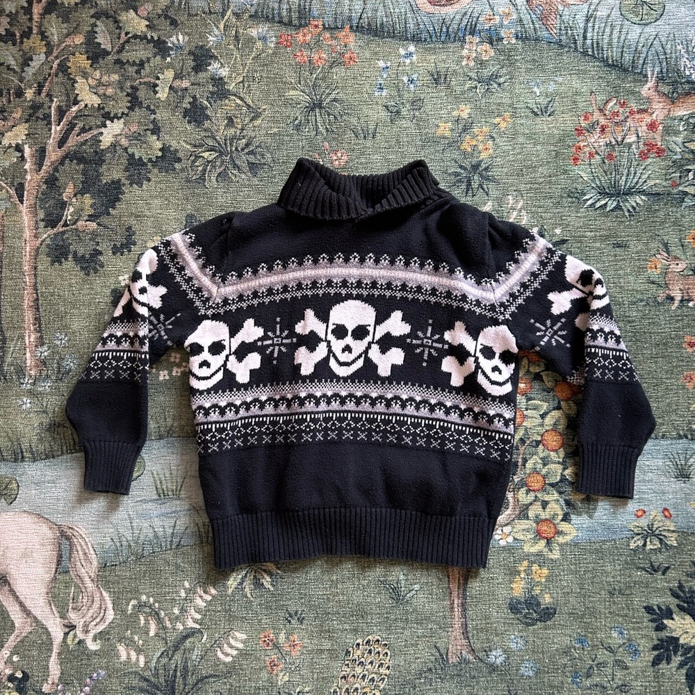 Toddler black Skull Sweater size 4/5